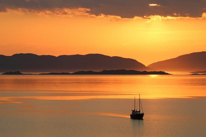 3-Hour Sunset Cruise from Sorrento on Shared Boat