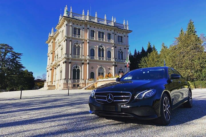 Bellagio: Private transfer to/from Malpensa Airport