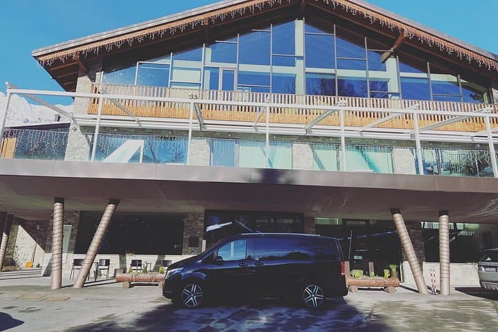 Bellagio: Private transfer to/from Malpensa Airport