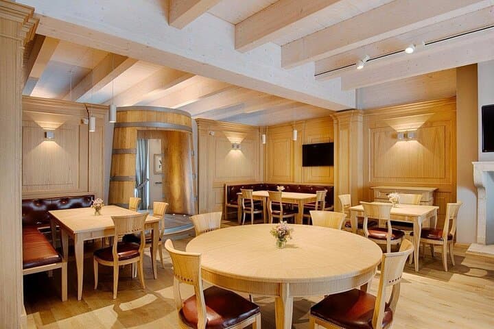 Experience Emilian Wines at Bologna Vineyard Vista