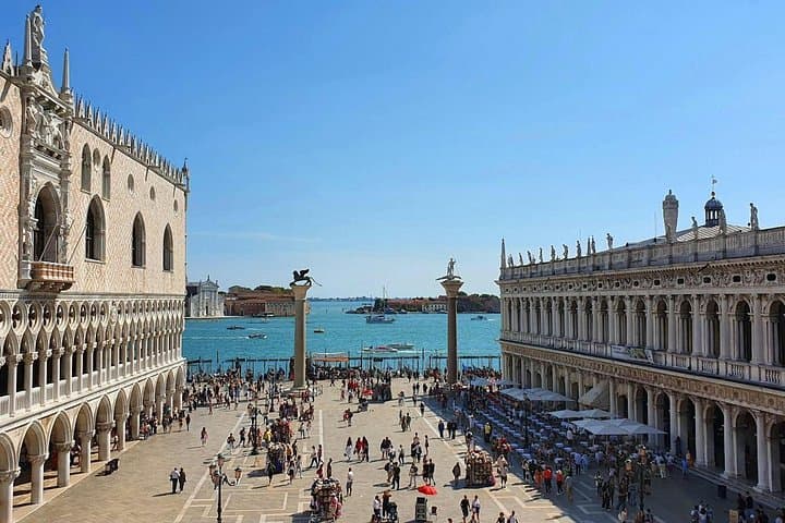 Private Guided Tour of Venice with St Mark's Basilica