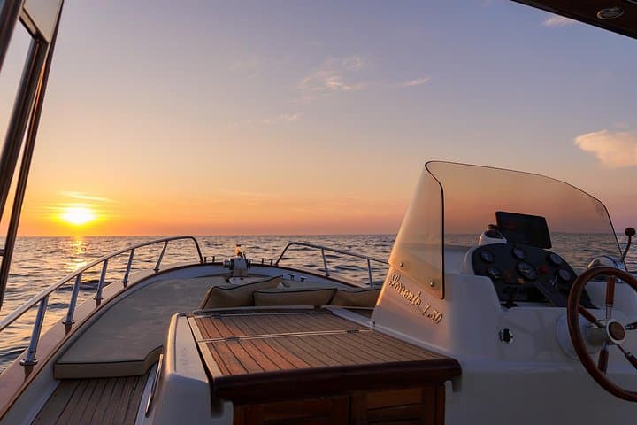 Private sunset boat tour in Ischia
