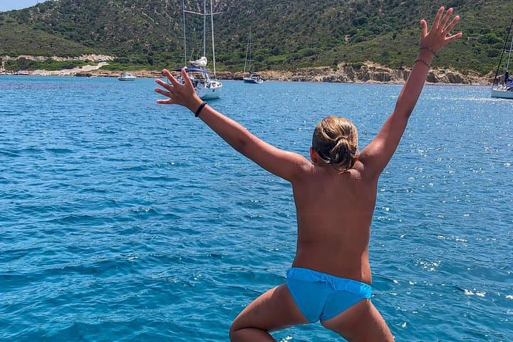 Boat trip in Villasimius: Route to Punta Molentis