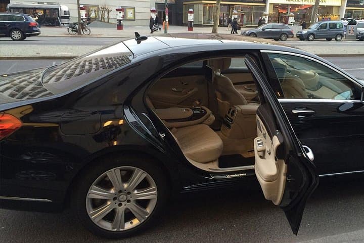 Ciampino, Fiumicino Airport or Civitavecchia port Private Transfer to Rome