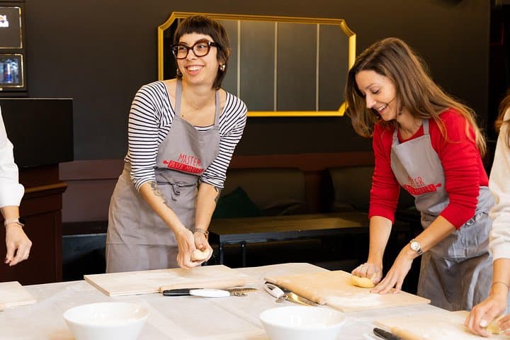 Masterclass: Spritz and Pasta Making Workshop in Rome