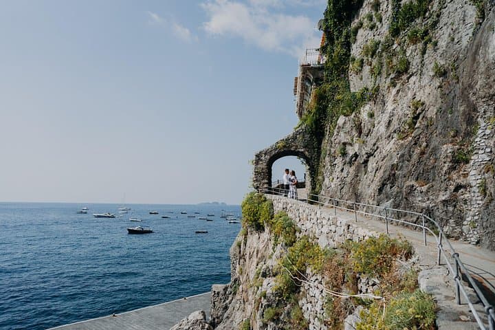 Private Professional Photoshoot in Positano Couple and Family
