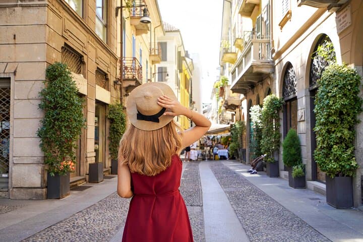 Milan Walking Tour with Audioguide on Your Smartphone