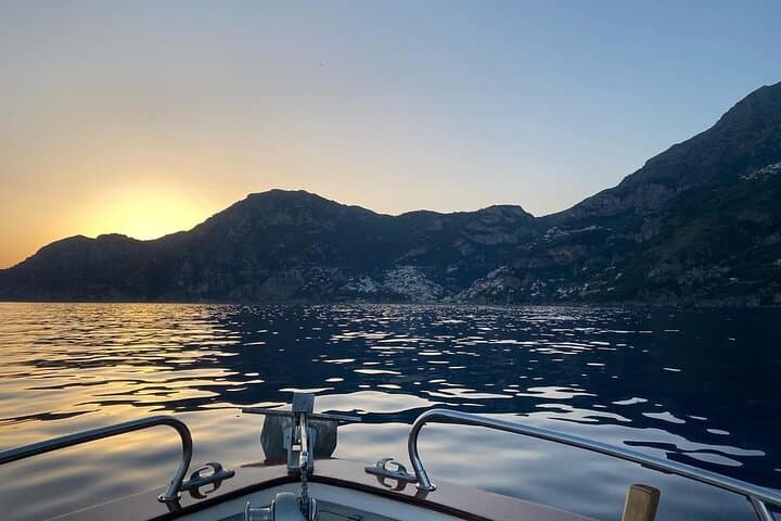 2 Hours Sunset Cruise of Positano