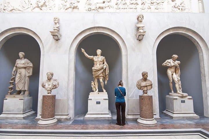 Private Vatican Sistine Chapel and St Peter Basilica Tour