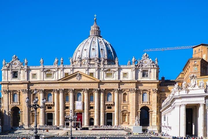 Private Vatican Sistine Chapel and St Peter Basilica Tour