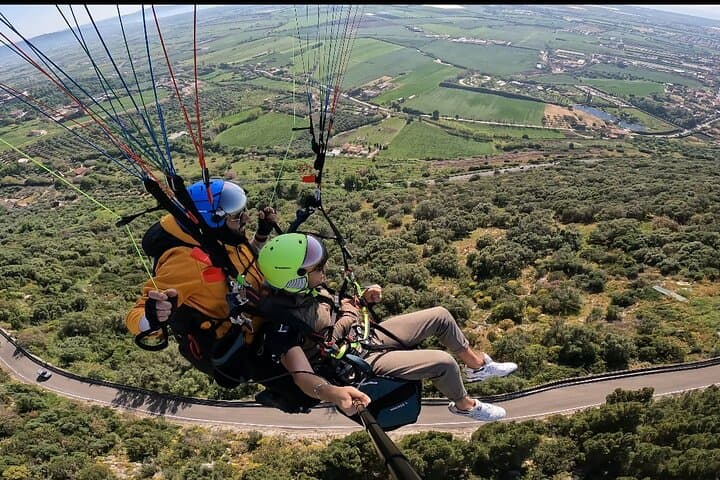 Qualified instructor with client in flight