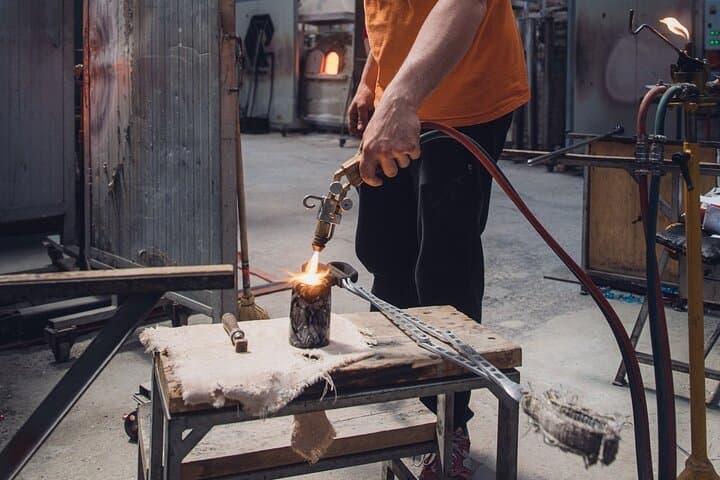 In-depth Guided Tour in a Real Murano Glass Factory