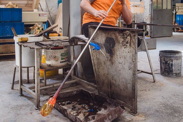 In-depth Guided Tour in a Real Murano Glass Factory