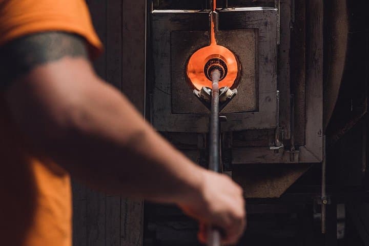In-depth Guided Tour in a Real Murano Glass Factory