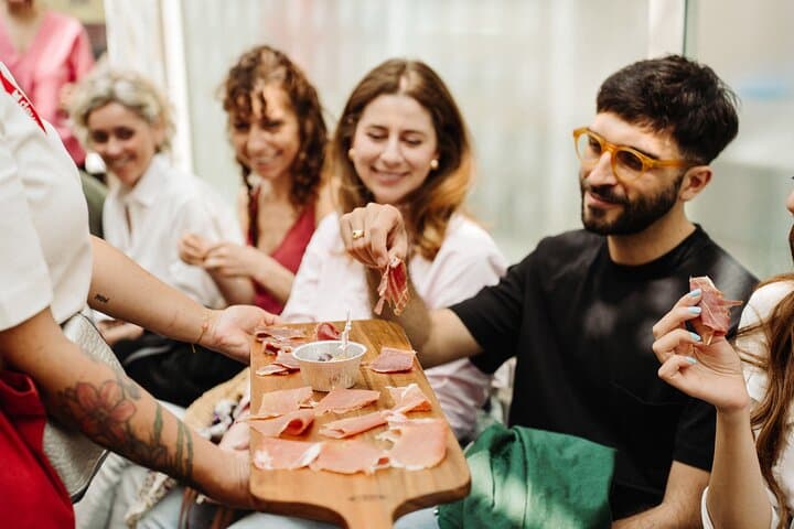Rome Food Tour: Small-Group Testaccio Market & Local Tastings