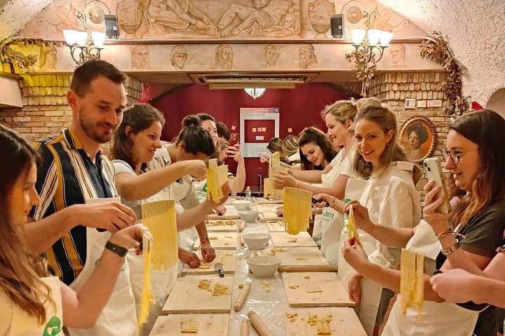 Rome Cooking Class: Make Pasta & Tiramisu near the Spanish Steps