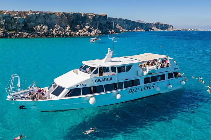 From Trapani : Boat Tour Aegadian Islands Favignana and Levanzo Lunch