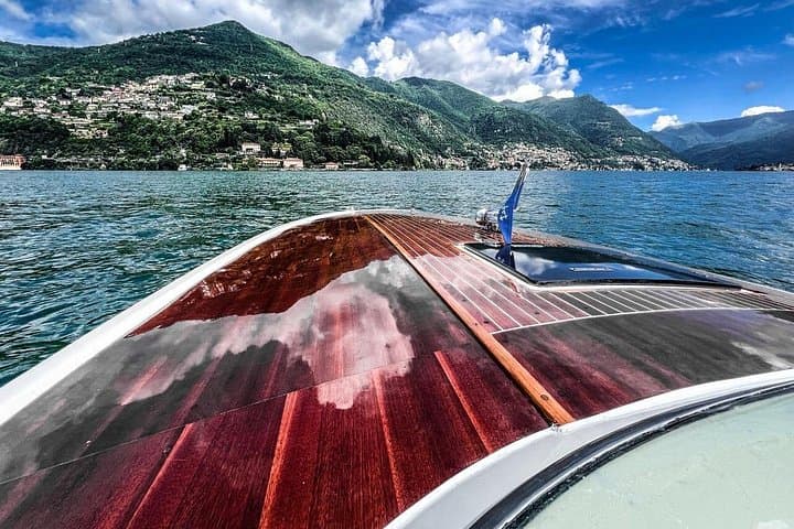 Private Cruise on Lake Como with Luxury Motorboat from 1H to 4H