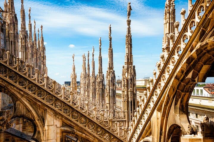 Milan: Duomo’s Cathedral Guided Tour with Optional Rooftop Access