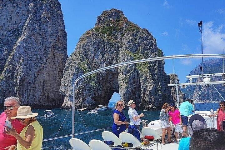 Motorboat Euphoria: an unforgettable experience on the Amalfi Coast