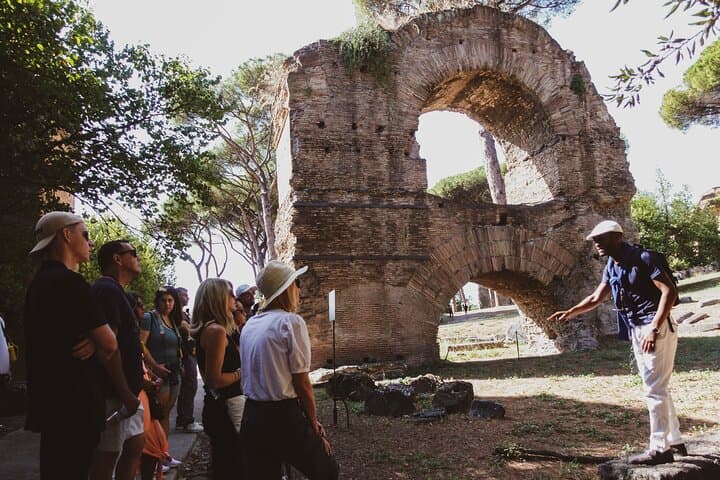 Explore, learn and discover this wonder of the world