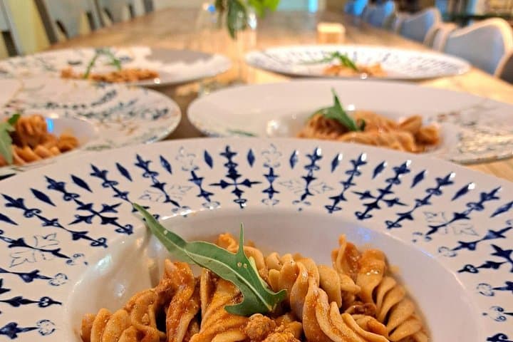 The guests eat their homemade pasta after creation!