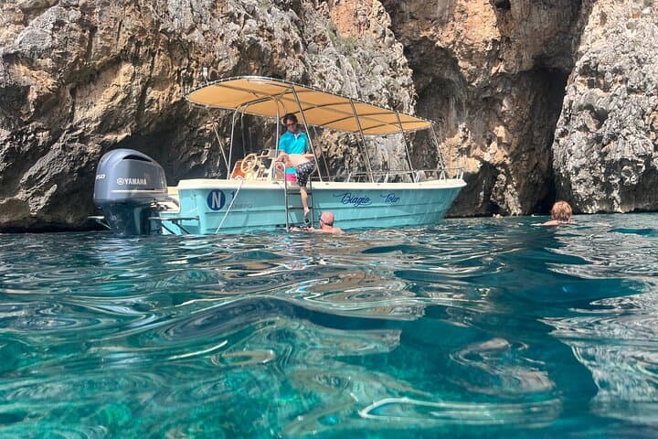 Visit to the caves of Santa Maria di Leuca - Tour of the two seas