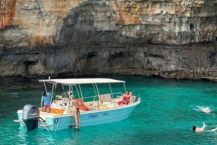 Visit to the caves of Santa Maria di Leuca - Tour of the two seas
