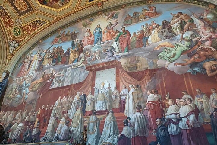Vatican Highlights, Museums Sistine Chapel tour Basilica entrance