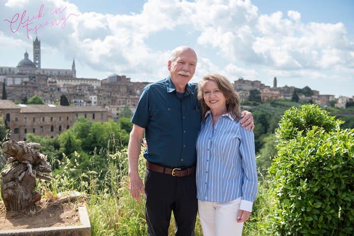 Three Hours Siena Private Walking Tour with Personal Photographer