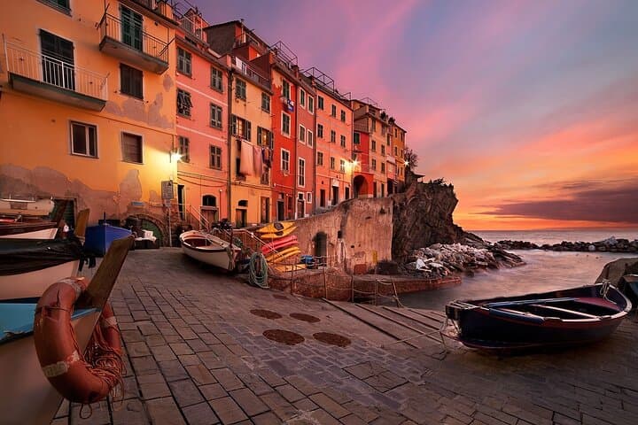 Cinque Terre Boat Tour with Aperitif