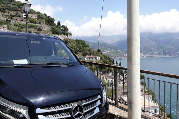 Amalfi : Private Transfer from Naples visit Pompeii