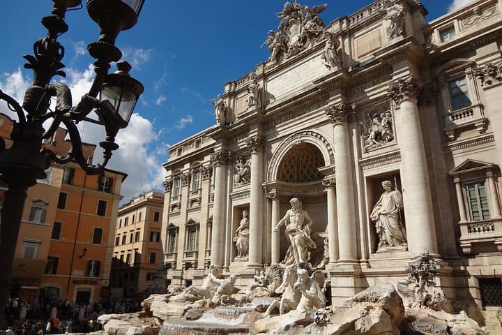 Rome 2-Day Sightseeing Tour with Trevi Fountain, Colosseum & More