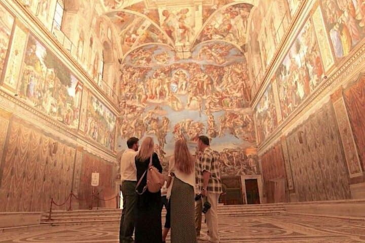 Vatican Museums & Sistine Chapel Tour with St. Peter's Basilica