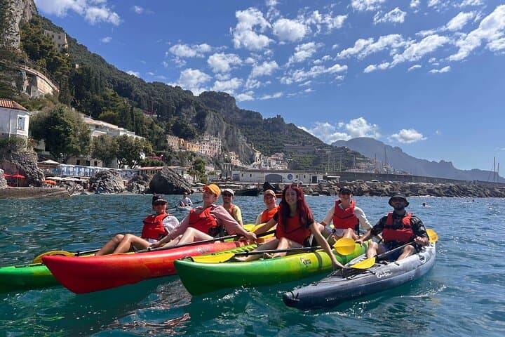 Amalfi: Kayak-Snorkeling to Pandora Cave Hidden Beach & Aperitif