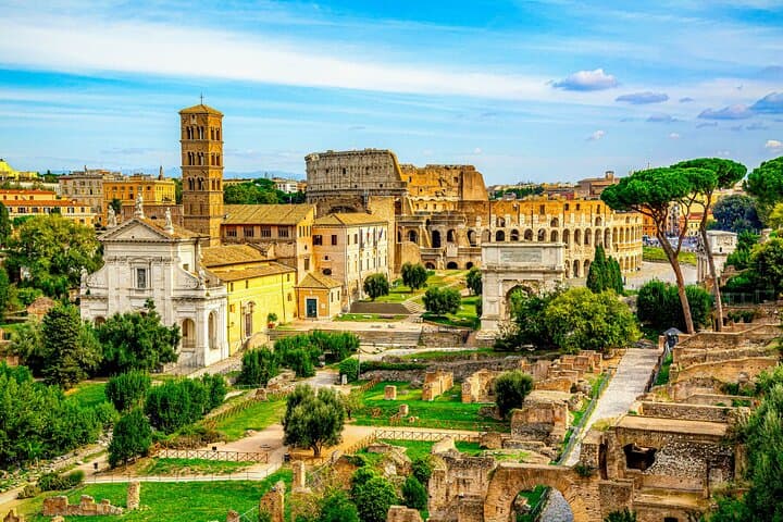 Colosseum & Ancient Rome Guided Tour with Optional Arena Access