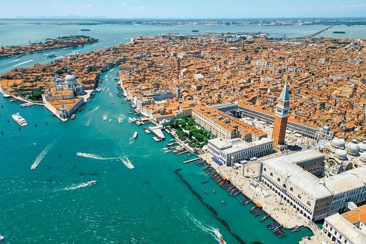 Self Guided Tour of Venice's Best Kept Secrets