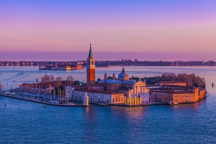 Self Guided Tour of Venice's Best Kept Secrets