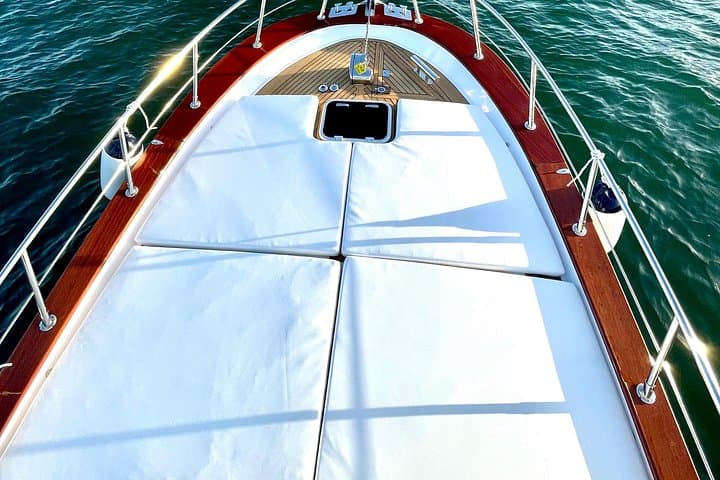Private boat tour of the Amalfi coast or Capri