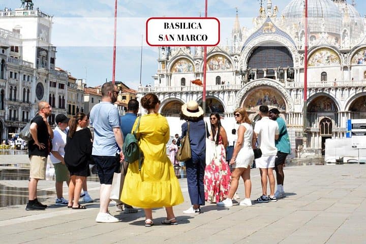 Venice's Best: Basilica, Doge's Palace, Gondola & History Gallery