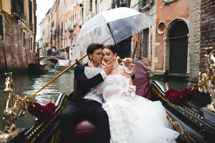 Premium Photoshoots in Venice