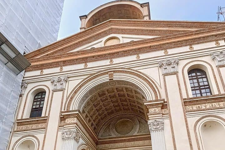 Mantua Self-Guided City Walking Tour & Scavenger Hunt