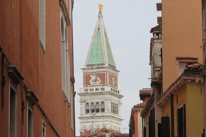 The Heart of Venice: A Self-Guided Audio Tour