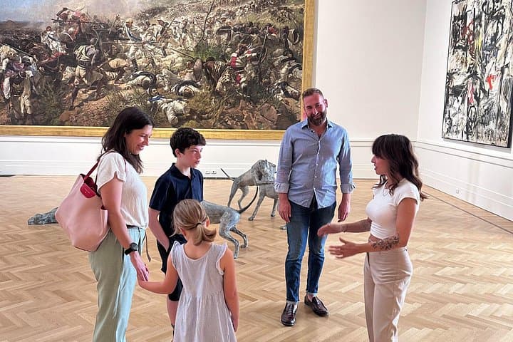 Private Family-Friendly Guided Tour & Art Workshop - Rome