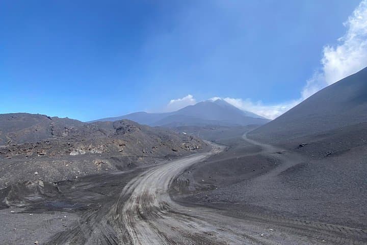 Private excursion on the volcano Etna