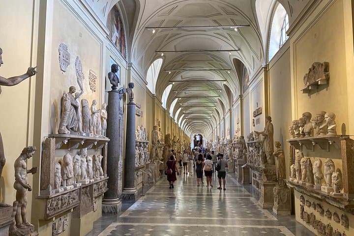 Vatican Early Tour: Museums & Sistine Chapel Guided Tour
