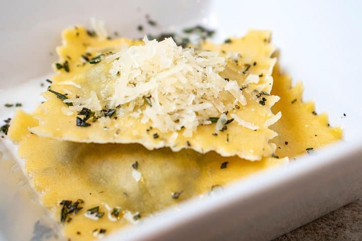 Pasta and Tiramisu Cooking Class in Milan + Wine