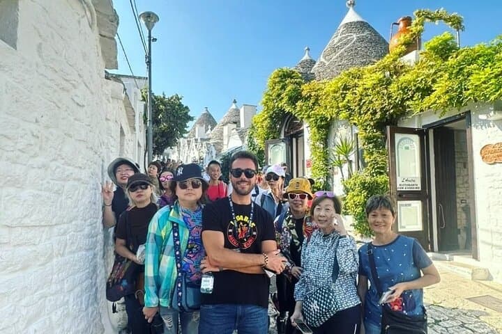 Alberobello Walk Through History