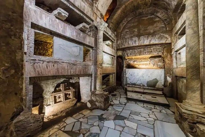 Tour of the Catacombs