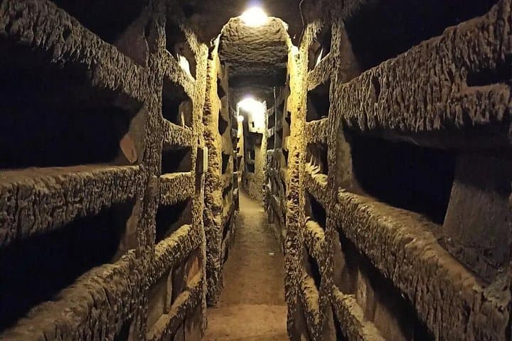 Tour of the Catacombs
